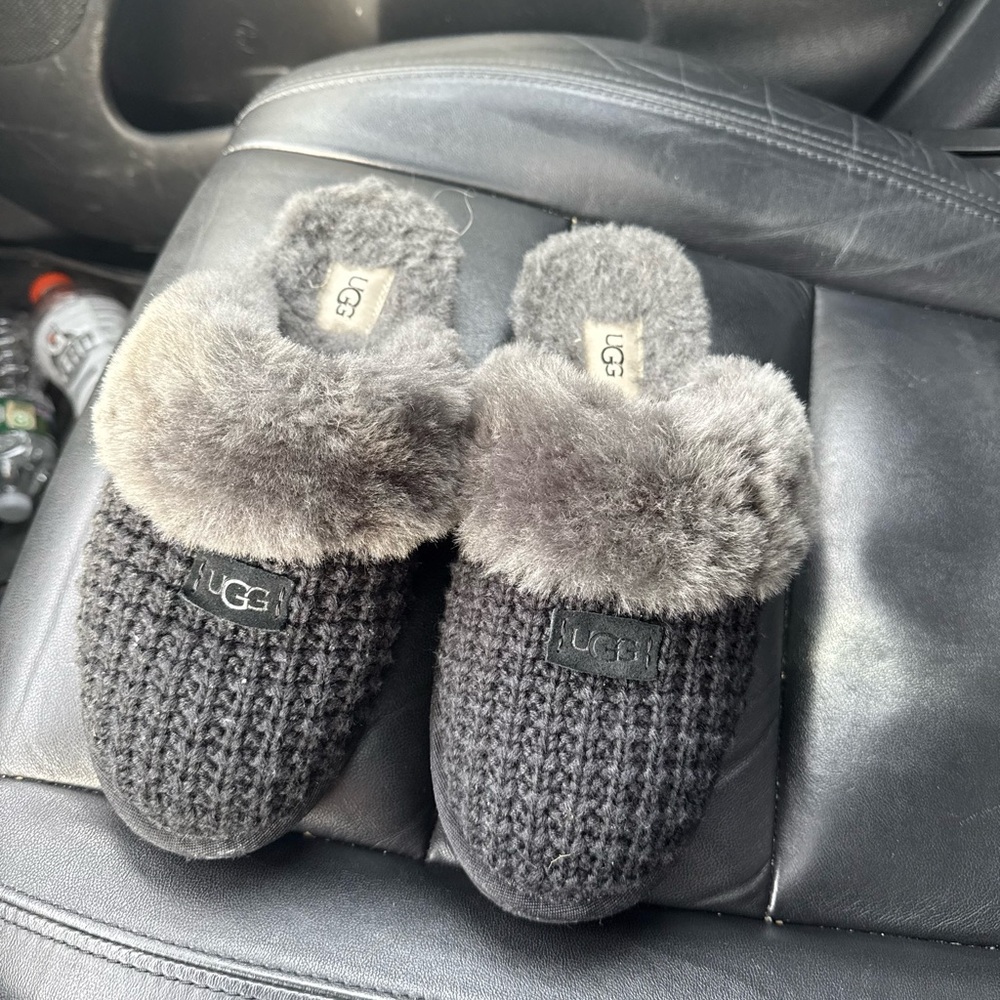 UGG Women's Charcoal Knit Slippers